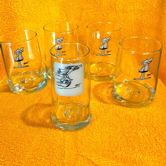 5 Vintage Johnny Hart BC Glasses B.C. Drinkware Barware - Picture 3 of 3